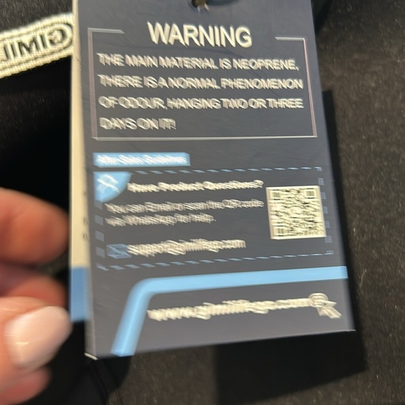 Gimilife Neoprene 3MM Full Body Wetsuit Black Pink Back Zip Women’s size M NEW - Picture 10 of 16